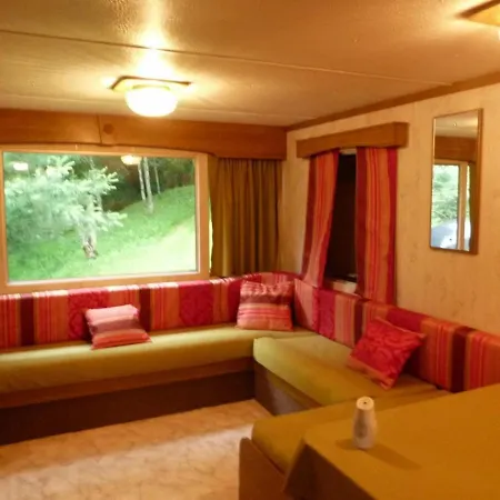 Alice Chalet L'Hopital-Saint-Blaise